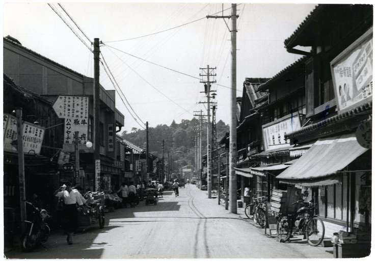 昭和30年代 鳥羽市鳥羽三丁目の様子 【鳥羽市観光課提供】
