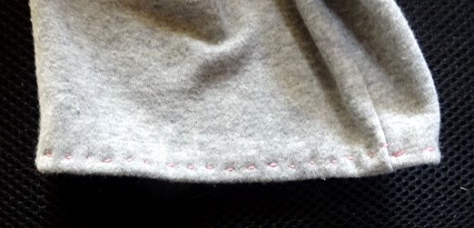 手縫いで裾上げ