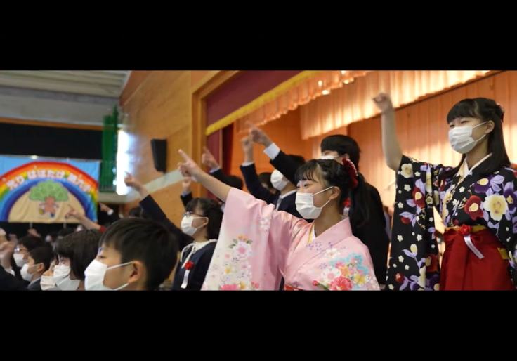 2021年3月23日に第六小学校で開催された卒業式で山下俊輔さんとバンドメンバー、卒業生たちの「未来へ」の合唱ライブを収録。23校の卒業生たちの作詞、合唱の様子をビデオクリップ作品に仕上げました。。