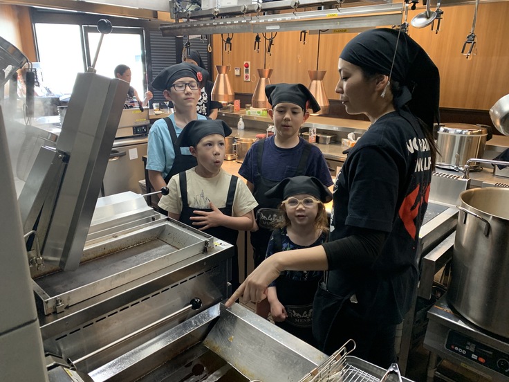 キッズ体験キッチンの様子