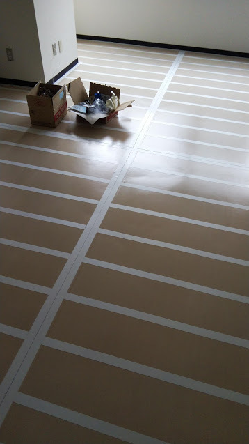 床（テープ）