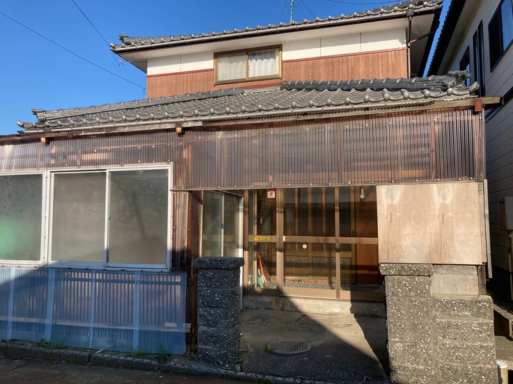 お借りしている空き家となっていた一軒家