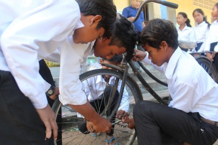 自転車修理の技術を磨く
