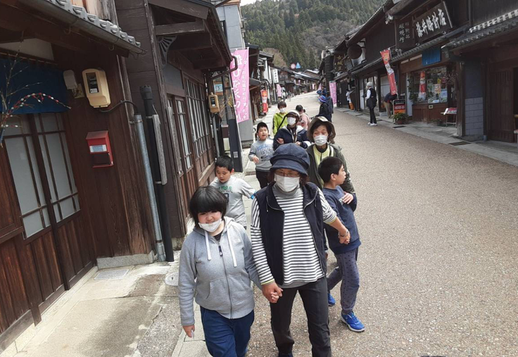 お雛様を見に岩村城下町へみんなでお散歩