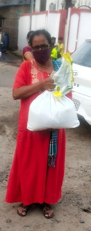 救援物資受給者