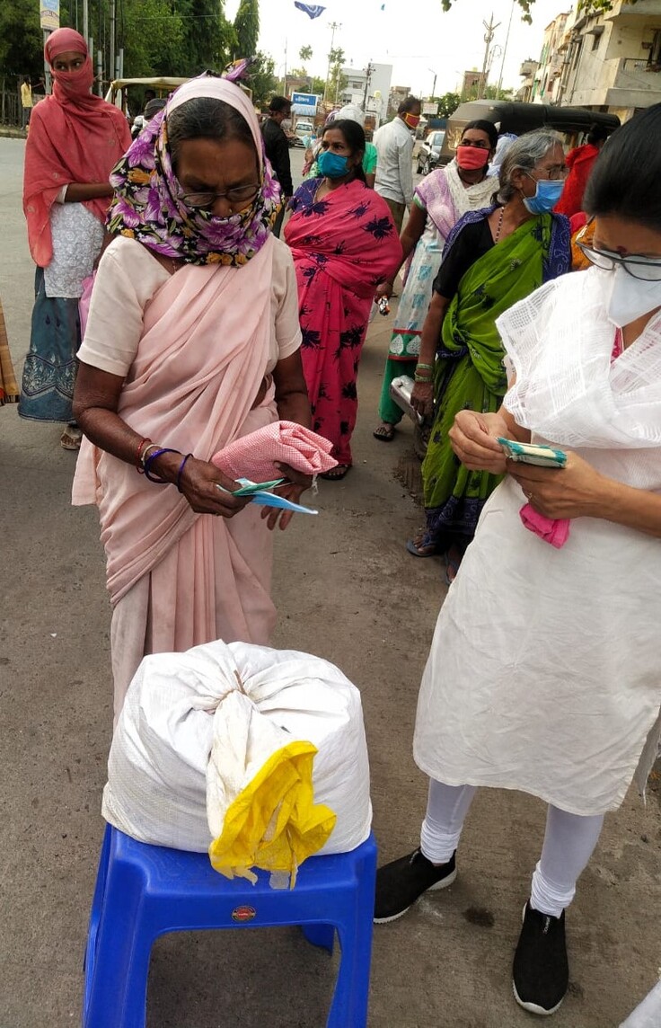 支援物資受給者