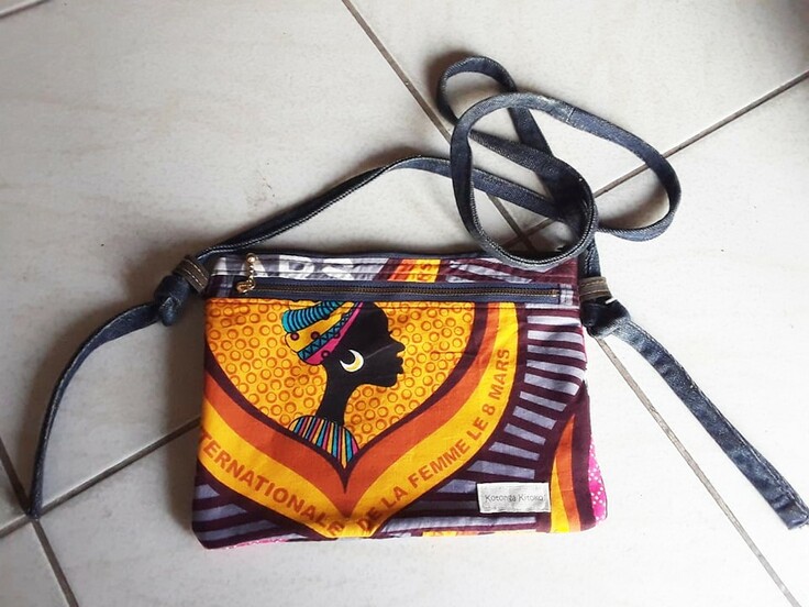 中古ジーンズを使ったサコッシュ