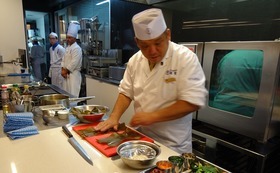 若主人　プロフィール