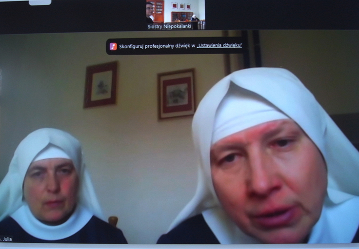 ウクライナ西部テルノピリ州の修道院のシスターたち（オンライン会議）