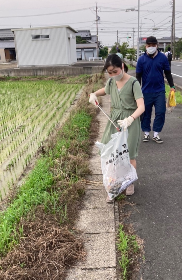 日本でのゴミ拾い