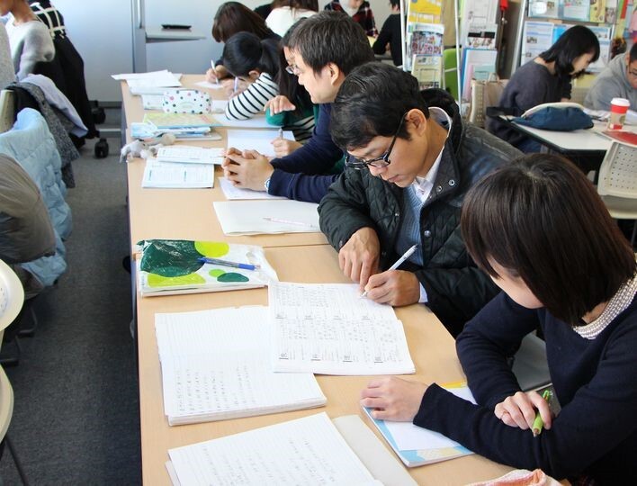 学習支援の様子（さぽうと21提供）