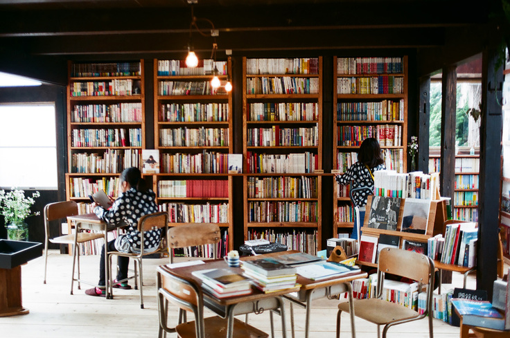 2016年に開館した男木島図書館