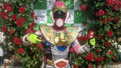 ヘルプマークの認知度UPの為に応援ヒーローが富士山登頂に挑戦 のトップ画像