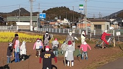 花と案山子の「花開道」　花と花火でみんなの笑顔をつくりたい のトップ画像