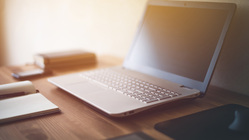 役に立つウェブメディアの公開にご支援いただける方を募集します のトップ画像