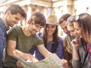 世界的観光地、富士山の麓の山梨県富士吉田市に屋台村を作りたい のトップ画像
