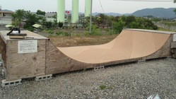 越前市家久公園高架下ストリートスポーツ広場にミニランプを作ります！ のトップ画像