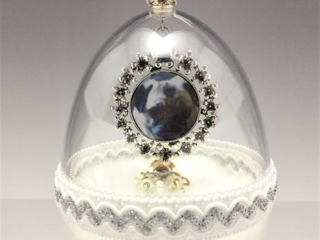 亡きペットのため、笑顔を見せてあげられる骨壺を制作したい。 のトップ画像