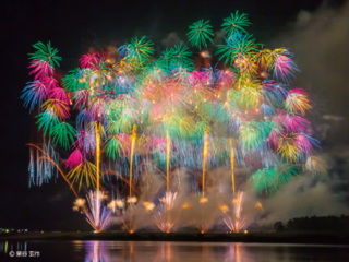 65年目初の試み。皆の想いを込めたスターマインを伊勢の夜空に！ のトップ画像