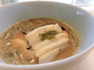秋田県の伝統野菜「じゅんさい」を使ったコースを高知県で提供！ のトップ画像