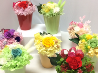 発達障害の子供たちにフラワーアレンジを体験してもらいたい！ のトップ画像