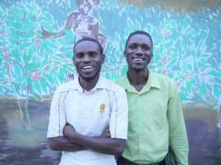 未来へつなげ！貧困家庭で育ったルワンダの若者2人が幼稚園設立 のトップ画像