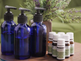 自宅のキッチンで母が作り続けたシャンプーで髪の毛を元気に！ のトップ画像