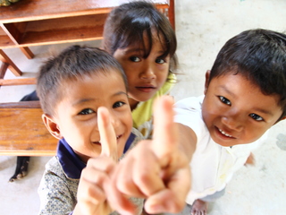 日本の大学生がカンボジアに学校を！　HEROプロジェクト２弾