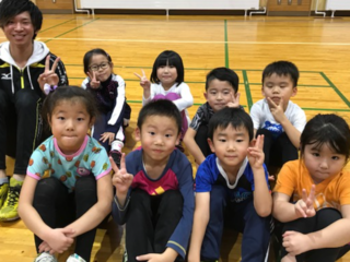 マットや跳び箱を使った体操で幼少期の身体作りを応援したい！ のトップ画像