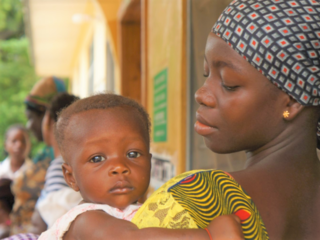 ガーナの妊産婦を守る！命を運ぶオート三輪で緊急産科ケア実現へ