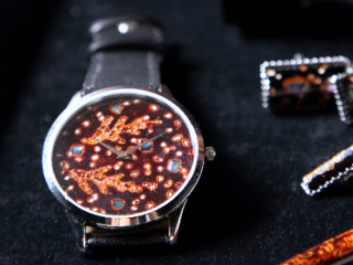 腕時計とのコラボで、若狭塗の新しい世界を拓く のトップ画像