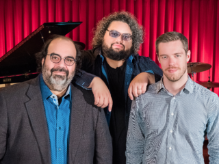 ラテンジャズトリオのライブツアーを成功させたい！ のトップ画像