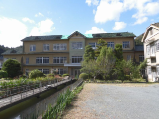 広島東城ヤマモトロックマシン旧自治寮を、みんなの力で修復へ！ のトップ画像