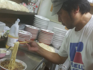 尾道ラーメンの源流を受け継ぐ男。非常識な塾で夢実現を支えたい のトップ画像