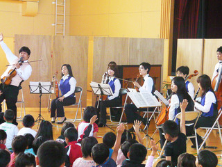 東北の幼稚園に震災復興支援コンサートをプレゼントしたい！