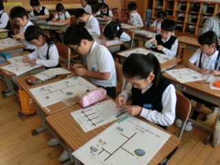 プログラミングロボットに夢中！子どもたちのためにできること！ のトップ画像