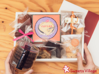 月1回のお楽しみ！町のお菓子さんの厳選スイーツが届く定期便Box のトップ画像