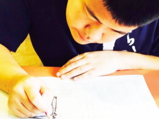 障がいを乗り越え写し絵を描く「模写絵師つねきち」の個展開催へ のトップ画像