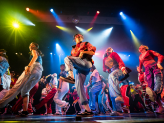 一夏をかけて作り上げる公演をもっともっと凝った作品に！ のトップ画像