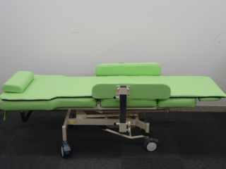 介護の負担を減らしたい！「介護用椅子兼ベッド」試作資金 のトップ画像