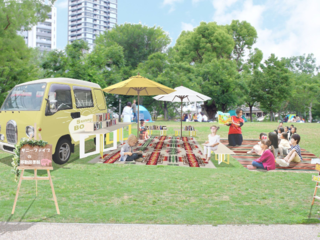 ライブラリーバス『Sunny 5』出発！洋書絵本を子どもたちへ。 のトップ画像