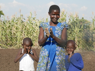 ケニアのHIV陽性者に生きる力を。農業で健康な生活を届けたい のトップ画像
