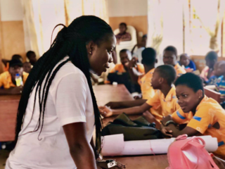 【パイナップルオーナー募集】アフリカに住む子どもの夢を応援 のトップ画像