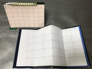 折り畳める薄型手帳＆オ-ルインワン手帳 のトップ画像