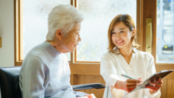 外出できないご利用者さまと理美容師を繋ぐシステムを作りたい のトップ画像