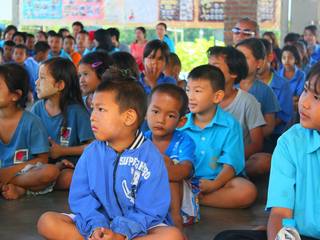 タイに住むミャンマー難民の子供たちのために学校を建てたい！