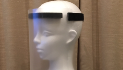 看護師として。フェイスシールドを制作しコロナと闘う医療現場へ のトップ画像