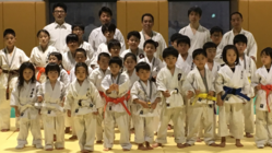 道場に通えなくても空手の黒帯を目指せる昇級システムを！ のトップ画像