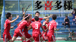 ホッケー初心者集団が挑む！芝生練習充実で下克上 のトップ画像