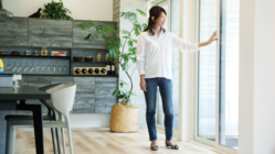 環境と着る人にやさしく、子どもたちに貢献するアパレルを作りたい のトップ画像